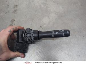 O198568 Gebruikte schakelaar ruitenwisser Toyota Aygo