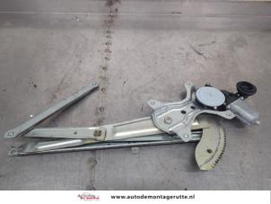 O198620 Gebruikte ruitmechaniek 4deurs rechts-voor Daihatsu Terios