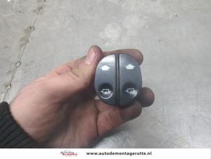 O198642 Gebruikte ruit schakelaar elektrisch Ford Fusion
