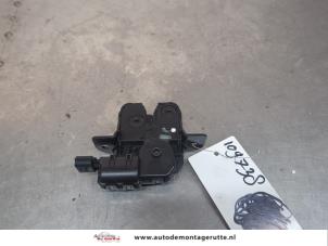 O198683 Gebruikte slotmechaniek achterklep Renault Zoe