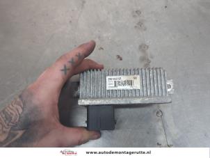 O198715 Gebruikte koelvin relais Renault Zoe