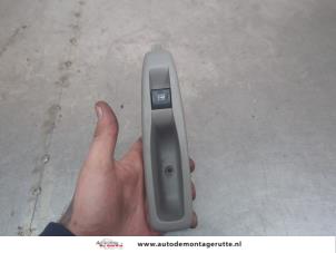 O198720 Gebruikte raam schakelaar elektrisch Renault Zoe