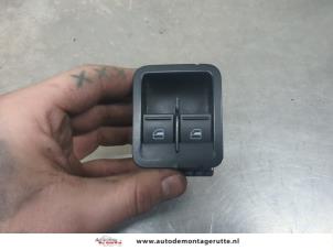 O198761 Gebruikte elektrisch raam schakelaar Volkswagen Polo