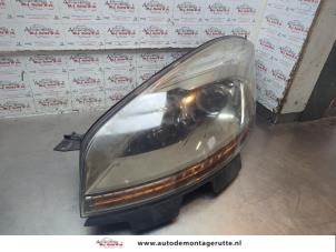 O198784 Gebruikte koplamp links Citroen C4 Picasso