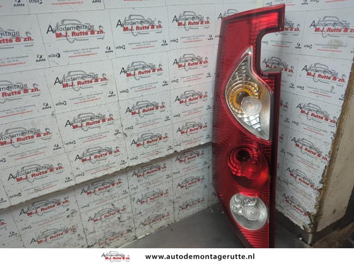 Gebruikte Achterlicht links Renault Kangoo O198832