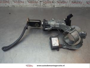 O198847 Gebruikte kontaktslot+sleutel Opel Insignia