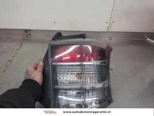 O198906 Gebruikte achterlicht rechts Toyota IQ