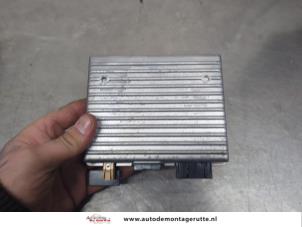 O198920 Gebruikte antenne versterker Opel Astra