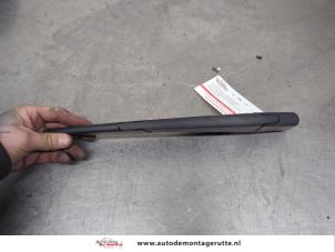 O198946 Gebruikte ruitenwisserblad Renault Zoe