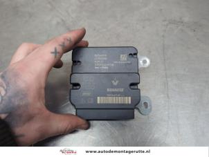 O198960 Gebruikte module airbag Toyota IQ