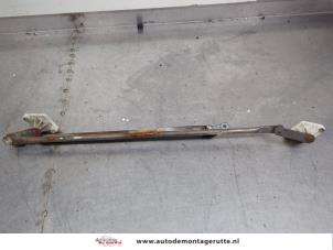 O198988 Gebruikte ruitenwis mechaniek Suzuki Ignis