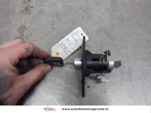 O198994 Gebruikte achterslot cilinder Suzuki Ignis