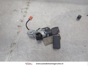 O199016 Gebruikte sleutel+contactslot Peugeot Partner