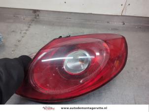 O199047 Gebruikte achterlicht rechts Volkswagen Passat
