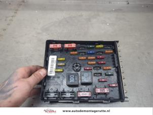 O199065 Gebruikte zekeringkast Volkswagen Passat