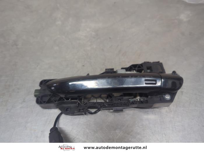 Gebruikte Deurgreep 4Deurs links-voor Volkswagen Passat O199080