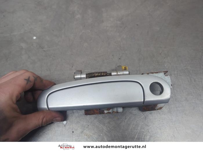 Gebruikte Deurgreep 4Deurs links-voor Kia Picanto O199092