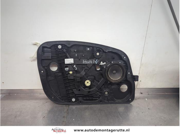 Gebruikte Raammechaniek 4Deurs links-voor Hyundai I30 O199121