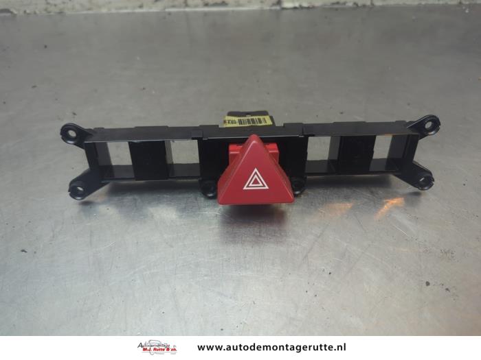 Gebruikte Gevarenlicht Schakelaar Kia Picanto O199123
