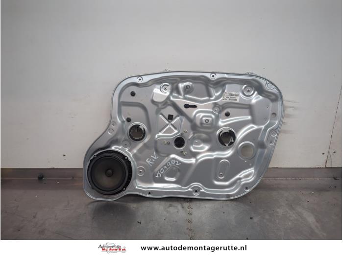 Gebruikte Ruitmechaniek 4Deurs rechts-voor Kia Ceed O199177