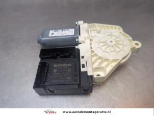 O199201 Gebruikte portierruitmotor Seat Leon