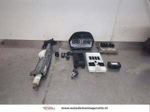 Gebruikte Contactslot + computer BMW 1 serie (F20) 114i 1.6 16V Prijs € 400,00 Margeregeling aangeboden door Autodemontage M.J. Rutte B.V.