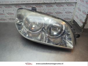O199225 Gebruikte rechter koplamp Fiat Punto