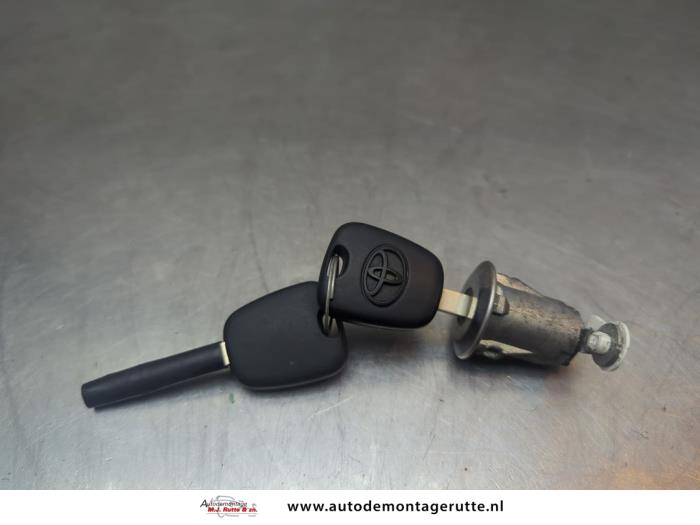 Gebruikte Portierslot Cilinder rechts Toyota Aygo O199234