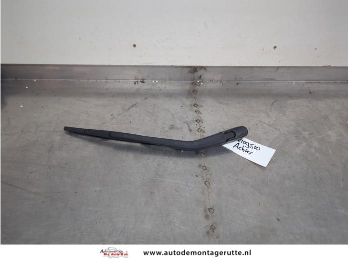 Gebruikte Ruitenwisserarm achter BMW 1-Serie O199251