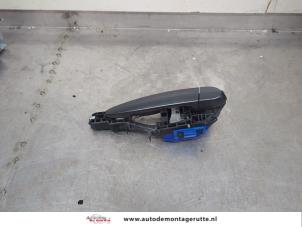 O199262 Gebruikte portiergreep 4deurs links-achter BMW 1-Serie