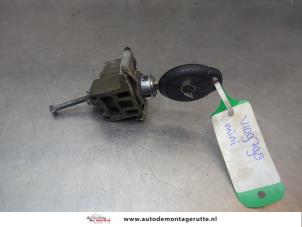 O199276 Gebruikte portierslot cilinder links Mini Cooper