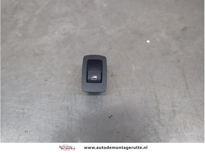 Gebruikte Raam schakelaar elektrisch BMW 1-Serie O199287