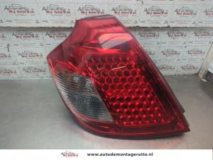O199298 Gebruikte achterlicht links Kia Ceed