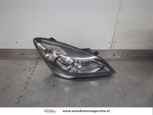 O199318 Gebruikte koplamp rechts Kia Ceed