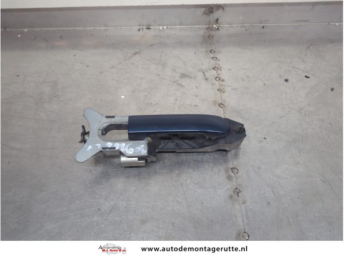 Gebruikte Deurgreep 4Deurs links-voor Nissan Note O199344