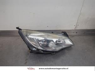O199351 Gebruikte koplamp rechts Opel Astra