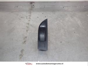 O199379 Gebruikte ruit schakelaar elektrisch Opel Astra