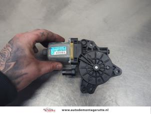 O199404 Gebruikte slotmechaniek portier 4deurs rechts-achter Hyundai I30