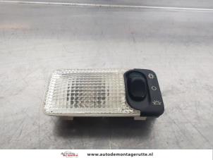 O199412 Gebruikte binnenverlichting voor Peugeot 107