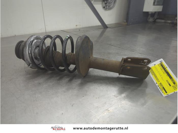 Gebruikte Schokdemperpoot rechts-voor Renault Twingo O199431