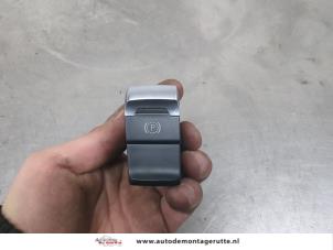 O199432 Gebruikte handrem schakelaar Audi A4