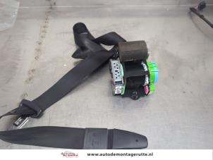 O199450 Gebruikte veiligheidsgordel rechts-voor Audi A4