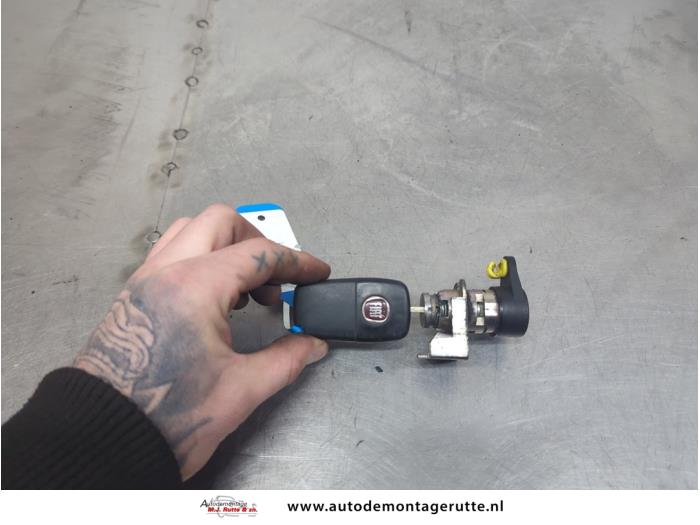 Gebruikte Cilinderslot Portier links Fiat Panda O199465
