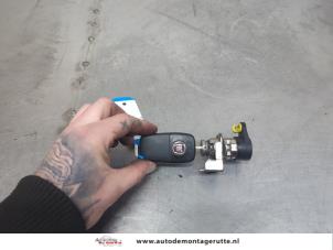 O199465 Gebruikte cilinderslot portier links Fiat Panda