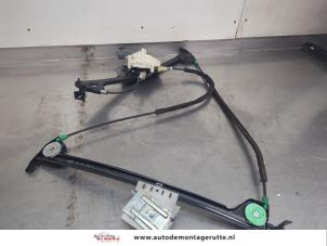 O199470 Gebruikte ruitmechaniek 2deurs rechts-voor Peugeot 206