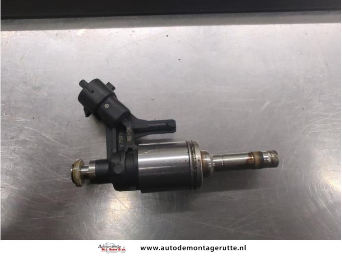 Gebruikte Injector (benzine injectie) BMW 1-Serie O199500
