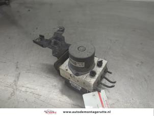 O199513 Gebruikte abs pomp Hyundai I30