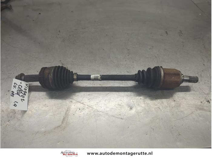 Gebruikte Aandrijfas links-voor Kia Ceed O199516