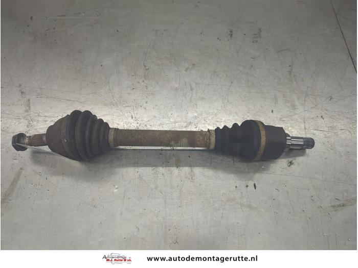 Gebruikte Steekas links-voor Peugeot Partner O199523