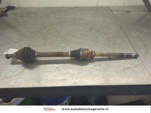 O199524 Gebruikte homokineetas rechts-voor Peugeot Partner